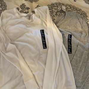 NWT Gap LS Women’s T-shirt’s